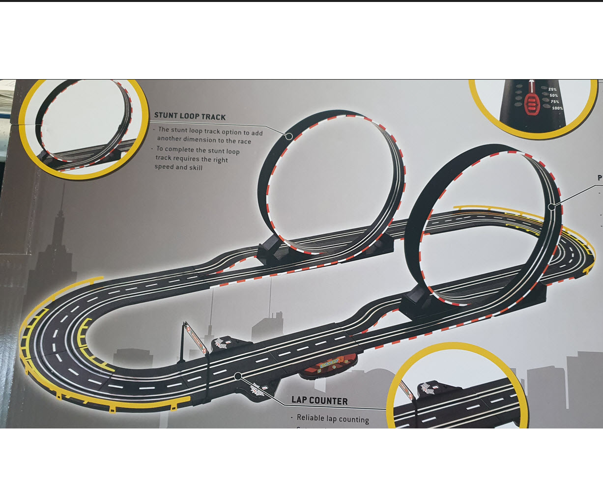 SCALEXTRIC "SCALEX43 BATMAN V' JOKER", 1/43, INC 2 CARS & 565CM OF TRACK F1003 HC_OZ - Image 2